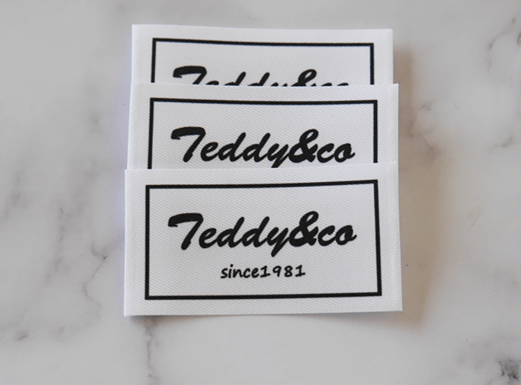 (PN-019)東京都港区【HT】様のオリジナルブランドネームタグの印刷